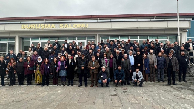 Selahattin Demirtaş: Savunmamı Tahir ustaya ve bütün anne, babalara ithaf ediyorum