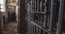 İsrail’de gardiyanlar Filistinli mahpusu işkence ederek öldürdü