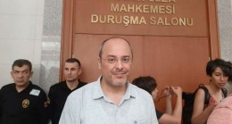 Barış imzacısı Bülent Şık, görevine iade edildi