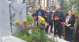 Leyla Zana, Orhan Doğan’ın mezarını ziyaret etti