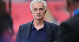Mourinho imzayı atıyor: ‘Kadıköy’de görüşürüz’