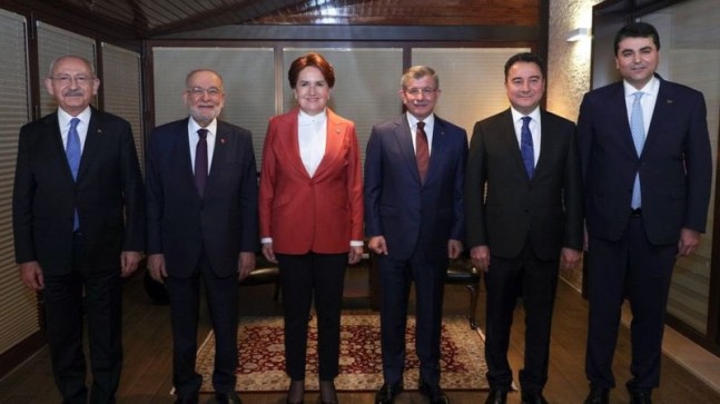 Üç parti mecliste grup kurmak için anlaştı