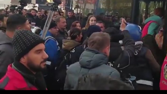 DEM Parti gençlik kongresinde 61 kişi gözaltında alındı