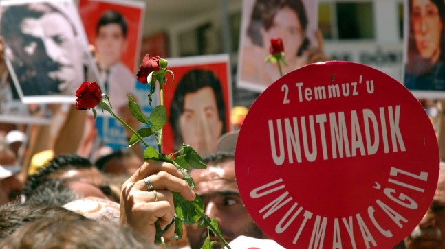 AYM Madımak Katliamı için ek rapor istedi