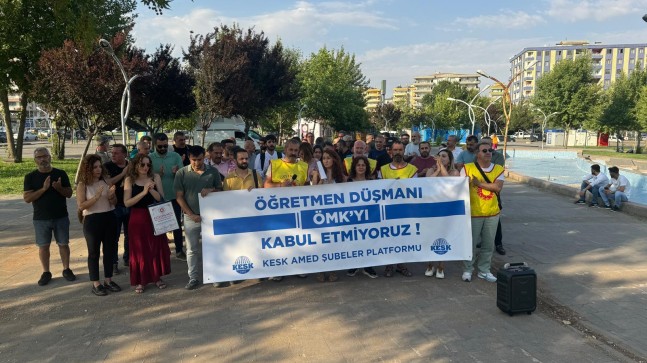 Ankara’da Öğretmenlere Müdahale: 11 sendika yöneticisi gözaltına alındı