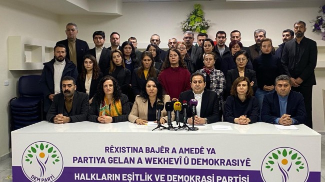 DEM Parti: Kayyumlara güçlü bir cevap vereceğiz