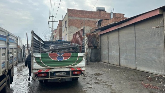 Diyarbakır’da 150 hurdacının dükkanı mühürlendi