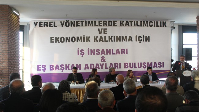 DEM Parti ve İş insanları Diyarbakır’da buluştu