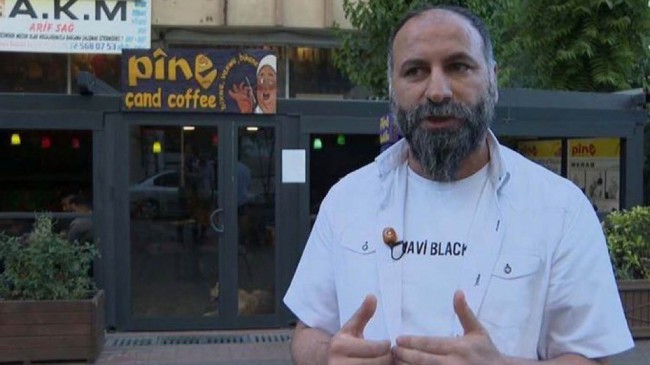 Sadece Kürtçe hizmet vereceklerini ifade eden kafeye polis baskını