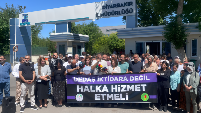 DEM Parti DEDAŞ önünde açıklama yaptı: Sorumlulardan hesap sorulacak