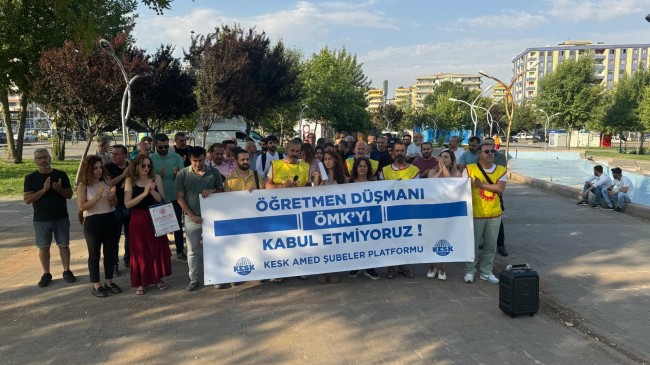 Ankara’da Öğretmenlere Müdahale: 11 sendika yöneticisi gözaltına alındı