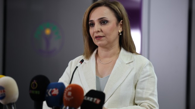 Doğan: Bu yasakçı tutum ancak bu halayı büyütebilir, durduramaz